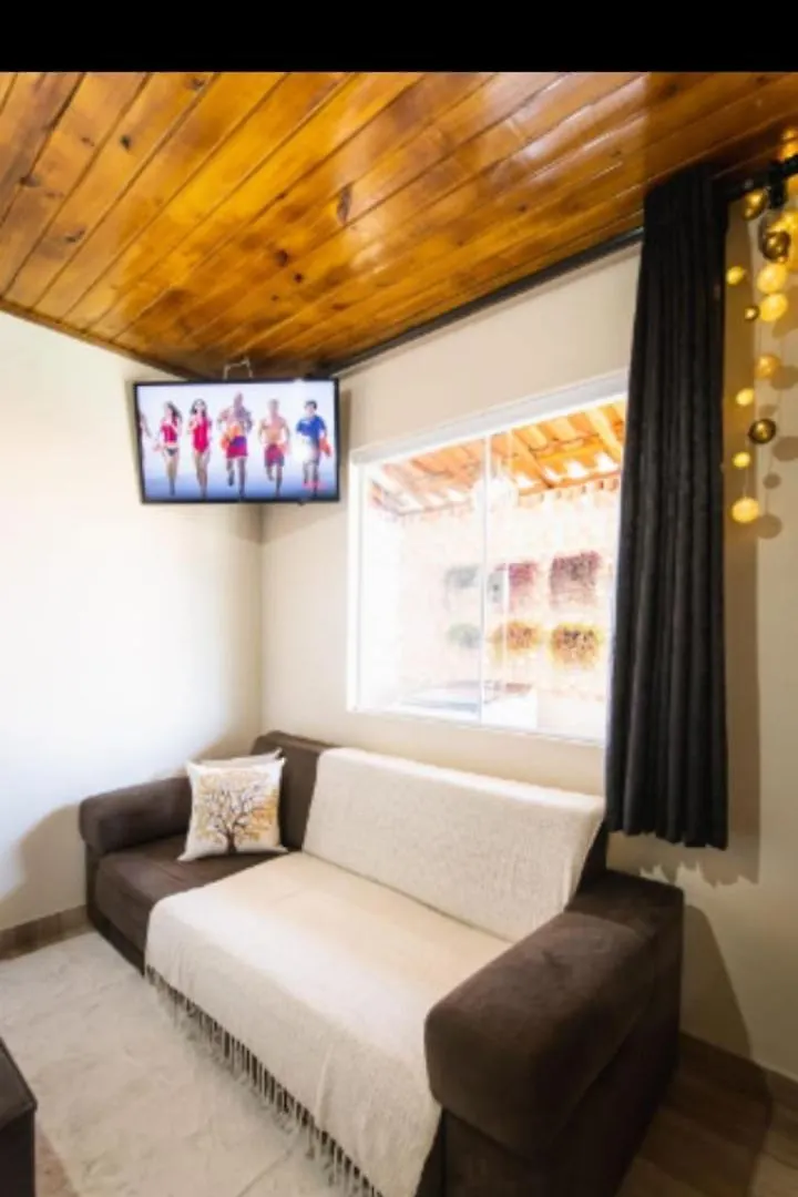 Casa Lilitunes 1 Campos do Jordao 0*,