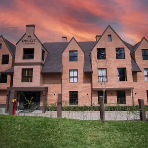 Hotel Pinot, Campos do Jordao